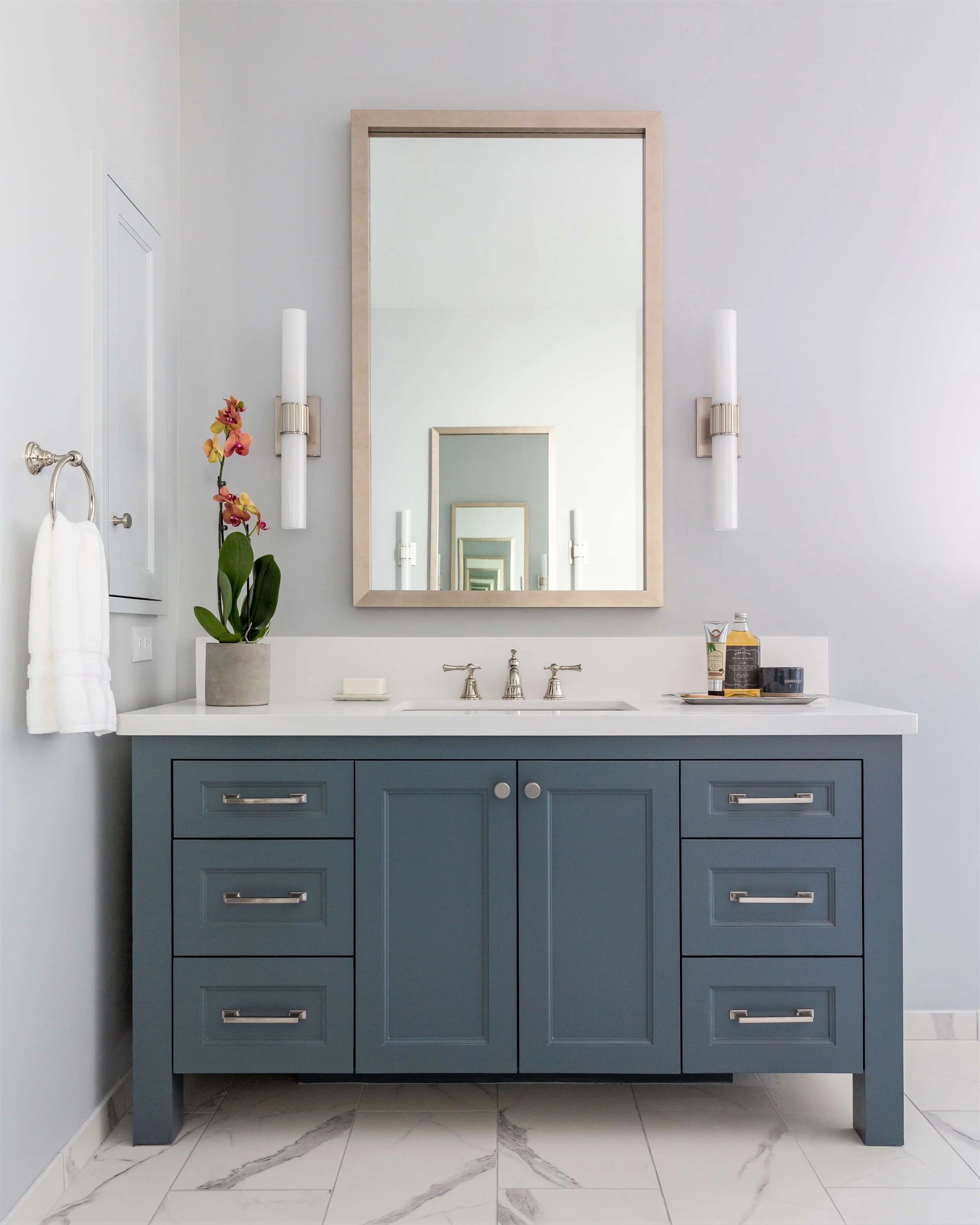 Tall Mirrors Will Make Your Bathroom Grow Glow Here s How